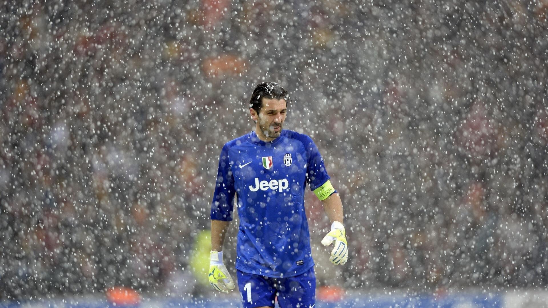 青春风暴席卷梦剧场！17岁马丁与19岁海文弑旧主，曼联逆转取三分