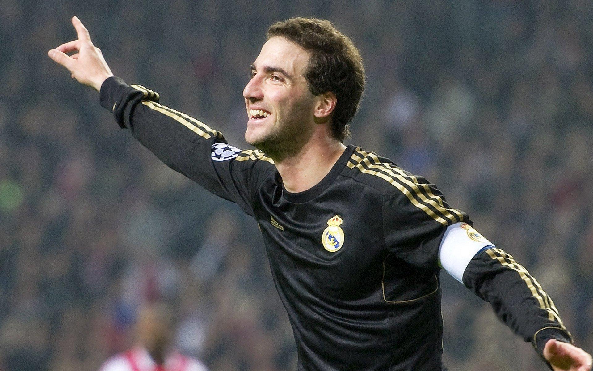 北伦敦迷雾中的绿洲，所罗门季前赛表现或成热刺生涯转折点